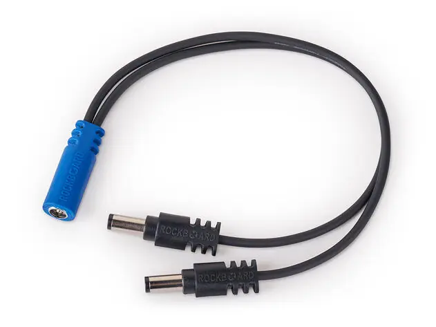 Power Ace Voltage Doubler Y Cable 2 x 2.1 x 5.5 mm barrel plug (series) to 2.1 x 5.5 mm barrel socket Geprüft
